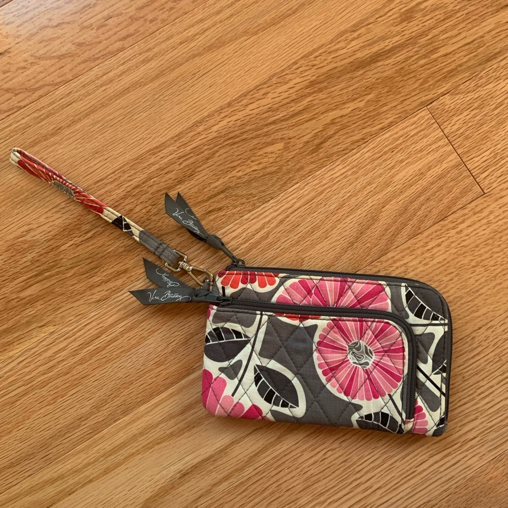VERA BRADLEY PINK WRISTLET